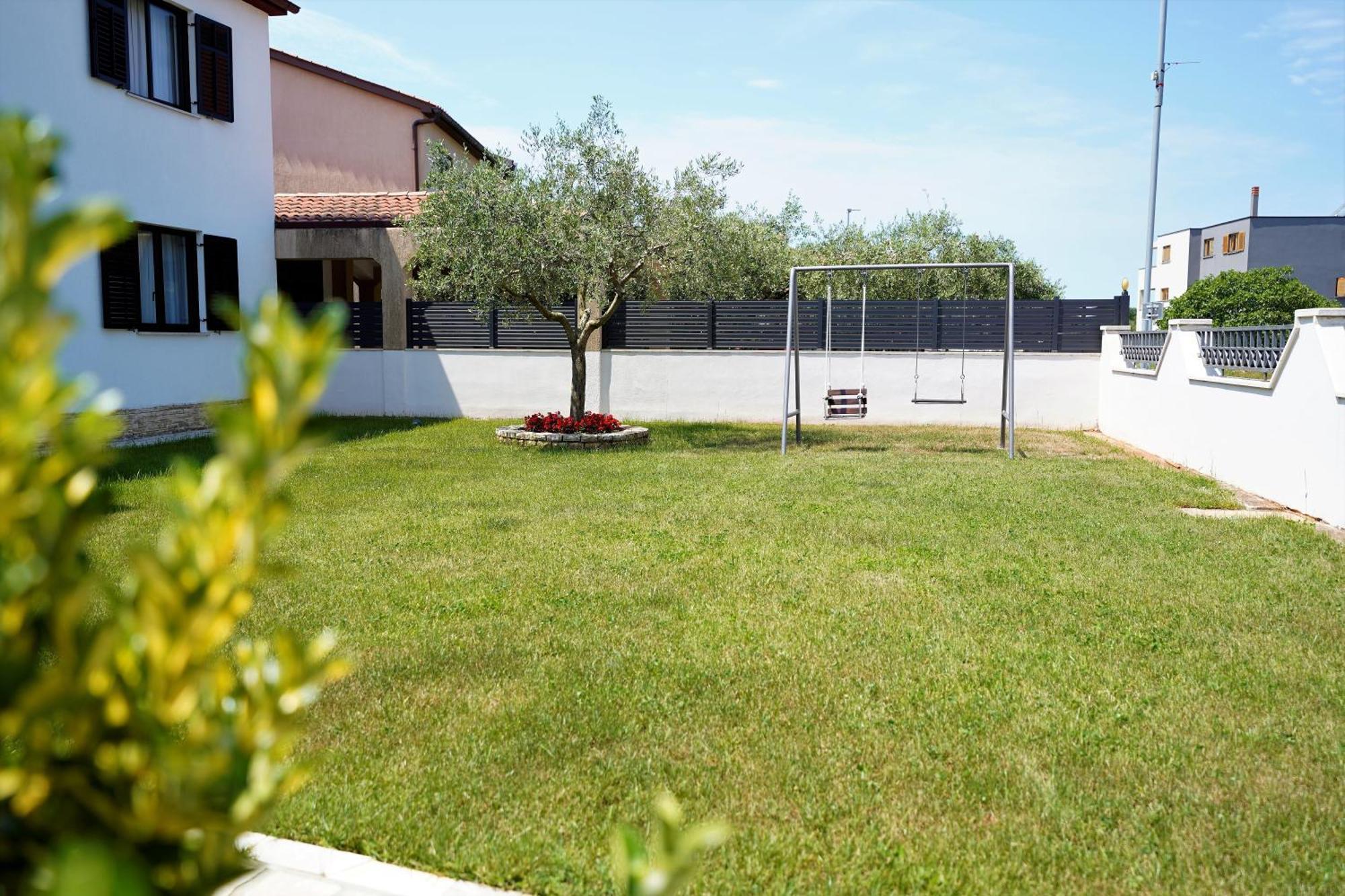 Apartman Nada I Fazana Bagian luar foto
